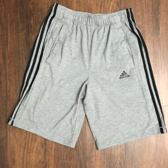 adidas sport essentials shorts